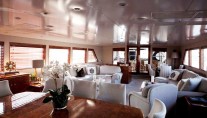 Yacht S & U -  Salon